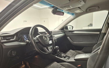 Skoda Superb III рестайлинг, 2016 год, 1 530 000 рублей, 20 фотография