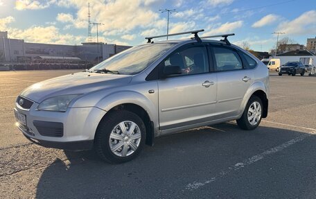 Ford Focus II рестайлинг, 2005 год, 310 000 рублей, 2 фотография
