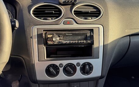 Ford Focus II рестайлинг, 2005 год, 310 000 рублей, 5 фотография