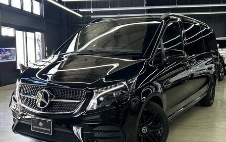 Mercedes-Benz V-Класс, 2023 год, 6 533 084 рублей, 1 фотография
