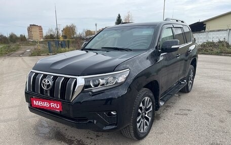 Toyota Land Cruiser Prado 150 рестайлинг, 2021 год, 5 050 000 рублей, 2 фотография