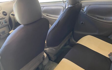 Toyota Platz, 2000 год, 280 000 рублей, 9 фотография