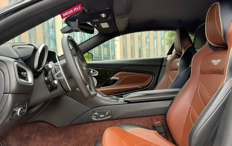 Aston Martin DBS III, 2021 год, 25 500 000 рублей, 25 фотография