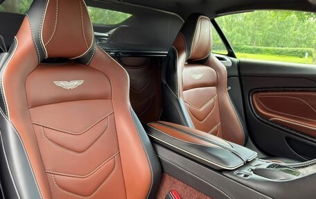 Aston Martin DBS III, 2021 год, 25 500 000 рублей, 34 фотография