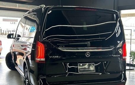 Mercedes-Benz V-Класс, 2023 год, 6 533 084 рублей, 5 фотография