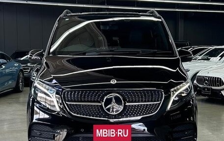 Mercedes-Benz V-Класс, 2023 год, 6 533 084 рублей, 12 фотография