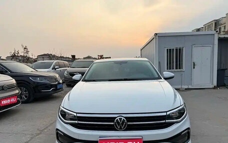 Volkswagen Bora, 2023 год, 1 200 000 рублей, 1 фотография