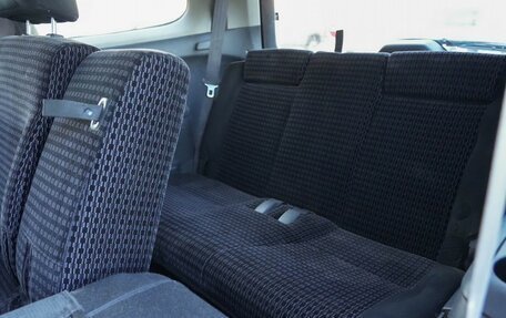 Honda Stream I рестайлинг, 2001 год, 450 000 рублей, 16 фотография