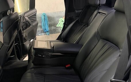 Toyota Land Cruiser 200, 2019 год, 9 700 000 рублей, 23 фотография