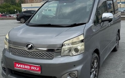 Toyota Voxy II, 2012 год, 1 600 000 рублей, 1 фотография