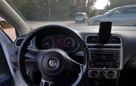 Volkswagen Polo VI (EU Market), 2013 год, 630 000 рублей, 5 фотография