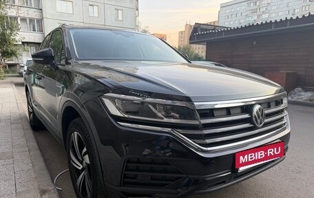 Volkswagen Touareg III, 2019 год, 4 985 000 рублей, 3 фотография