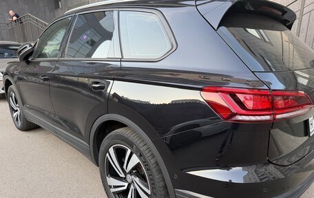 Volkswagen Touareg III, 2019 год, 4 985 000 рублей, 13 фотография