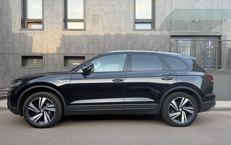 Volkswagen Touareg III, 2019 год, 4 985 000 рублей, 10 фотография