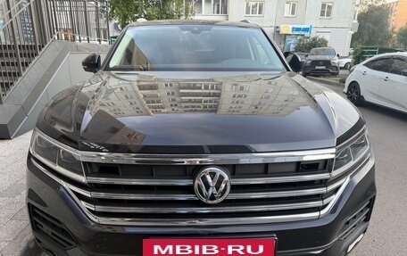 Volkswagen Touareg III, 2019 год, 4 985 000 рублей, 9 фотография