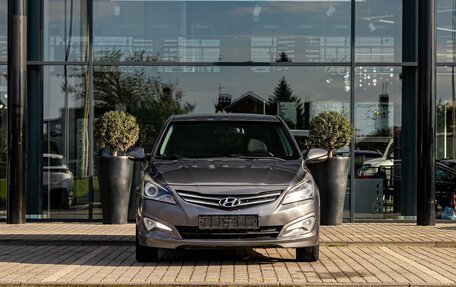 Hyundai Solaris II рестайлинг, 2016 год, 955 000 рублей, 2 фотография