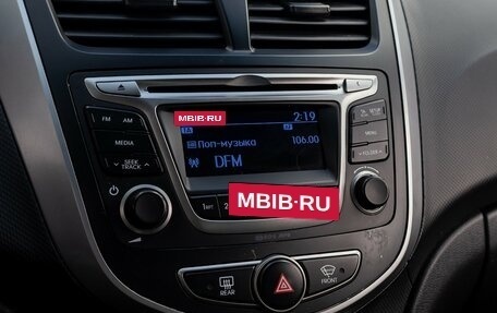 Hyundai Solaris II рестайлинг, 2016 год, 955 000 рублей, 14 фотография