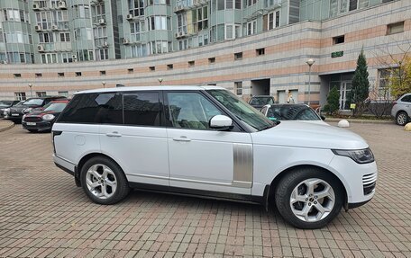 Land Rover Range Rover IV рестайлинг, 2021 год, 9 350 000 рублей, 4 фотография