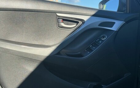 Hyundai Elantra VI, 2015 год, 1 049 000 рублей, 9 фотография