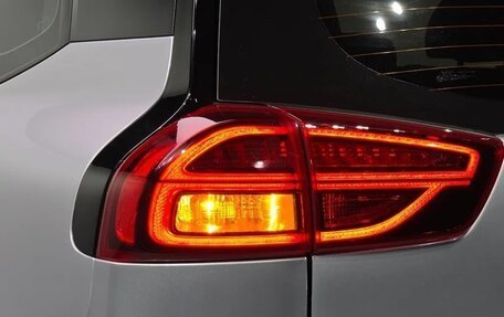 KIA Niro I, 2022 год, 2 290 000 рублей, 10 фотография