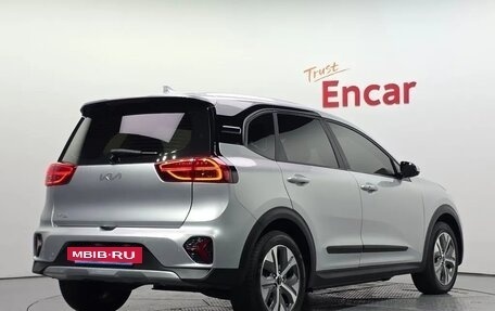 KIA Niro I, 2022 год, 2 290 000 рублей, 3 фотография