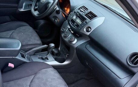 Toyota RAV4, 2010 год, 1 040 000 рублей, 7 фотография