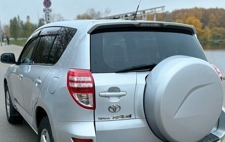 Toyota RAV4, 2010 год, 1 040 000 рублей, 3 фотография