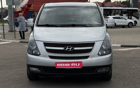 Hyundai Grand Starex Grand Starex I рестайлинг 2, 2008 год, 950 000 рублей, 6 фотография