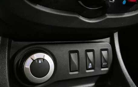 Renault Duster I рестайлинг, 2018 год, 1 079 000 рублей, 15 фотография