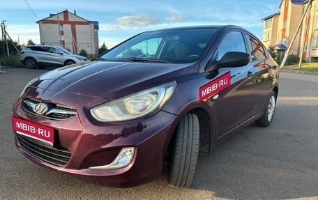 Hyundai Solaris II рестайлинг, 2013 год, 623 000 рублей, 1 фотография