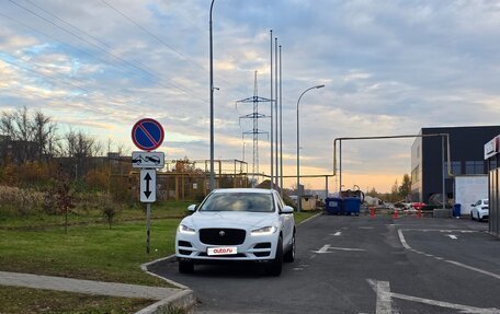 Jaguar F-Pace, 2019 год, 2 990 000 рублей, 3 фотография