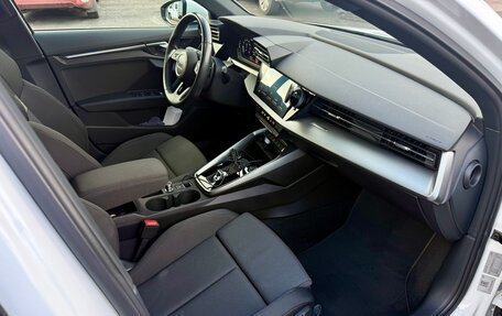 Audi A3, 2021 год, 2 700 000 рублей, 9 фотография