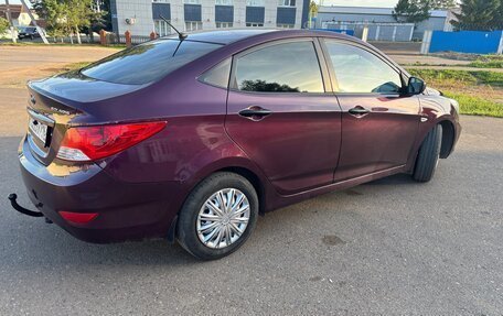 Hyundai Solaris II рестайлинг, 2013 год, 623 000 рублей, 3 фотография