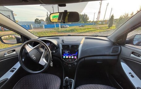 Hyundai Solaris II рестайлинг, 2013 год, 623 000 рублей, 7 фотография