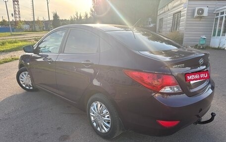Hyundai Solaris II рестайлинг, 2013 год, 623 000 рублей, 5 фотография
