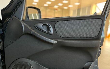 Chevrolet Niva I рестайлинг, 2013 год, 650 000 рублей, 17 фотография