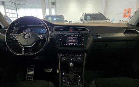 Volkswagen Tiguan II, 2019 год, 2 299 000 рублей, 12 фотография