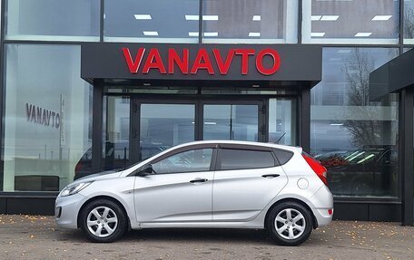 Hyundai Solaris II рестайлинг, 2012 год, 790 000 рублей, 2 фотография