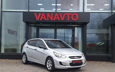 Hyundai Solaris II рестайлинг, 2012 год, 790 000 рублей, 7 фотография