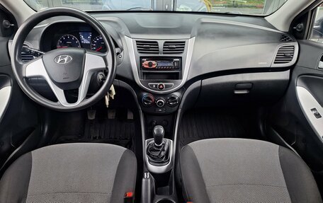 Hyundai Solaris II рестайлинг, 2012 год, 790 000 рублей, 9 фотография