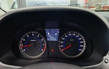 Hyundai Solaris II рестайлинг, 2012 год, 790 000 рублей, 12 фотография