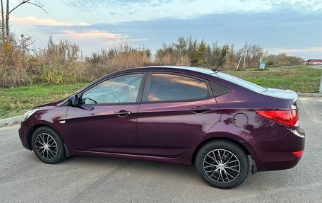 Hyundai Solaris II рестайлинг, 2011 год, 890 000 рублей, 6 фотография