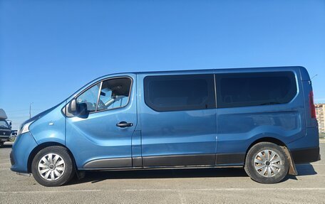 Renault Trafic, 2019 год, 1 900 000 рублей, 4 фотография