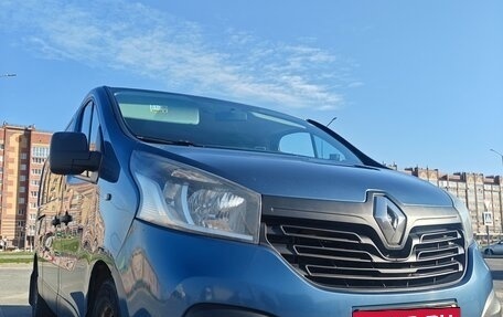 Renault Trafic, 2019 год, 1 900 000 рублей, 3 фотография