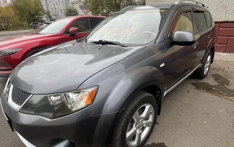Mitsubishi Outlander III рестайлинг 3, 2007 год, 800 000 рублей, 6 фотография