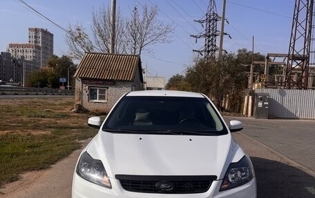 Ford Focus II рестайлинг, 2010 год, 530 000 рублей, 3 фотография