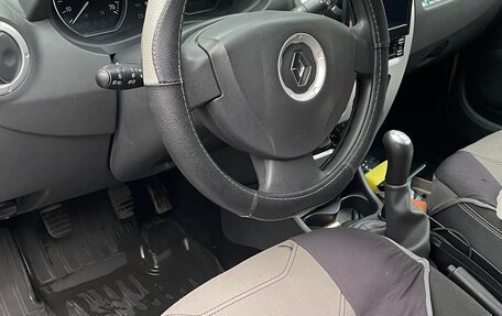 Renault Sandero I, 2013 год, 680 000 рублей, 7 фотография