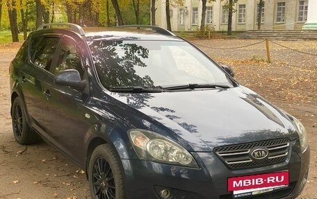KIA cee'd I рестайлинг, 2008 год, 680 000 рублей, 2 фотография