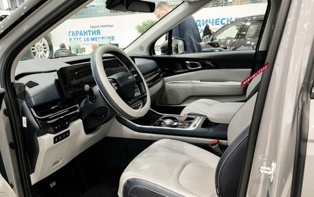 KIA Carnival, 2025 год, 5 740 000 рублей, 20 фотография
