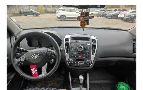 KIA cee'd I рестайлинг, 2010 год, 420 000 рублей, 4 фотография